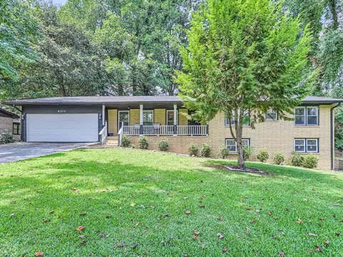 6201 Lance Ln, Riverdale, GA 30274