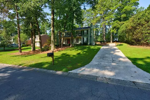 1479 Heritage Glen Dr, Marietta, GA 30068