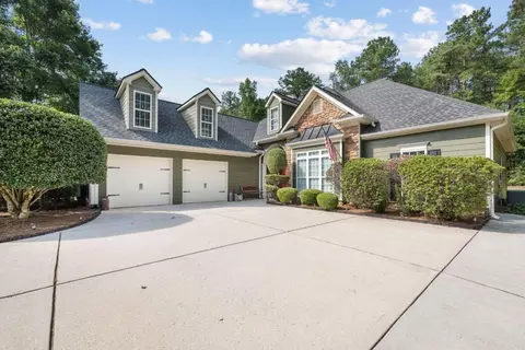 527 Jaden Ln, Winder, GA 30680