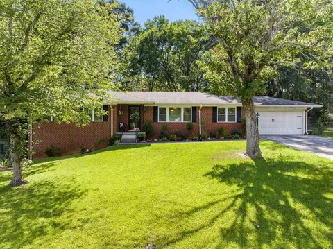 56 Pebble Creek Dr, Toccoa, GA 30577 photo 1
