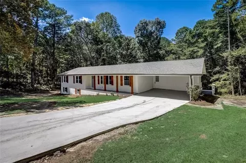 4313 Lunsford Dr, Ellenwood, GA 30294