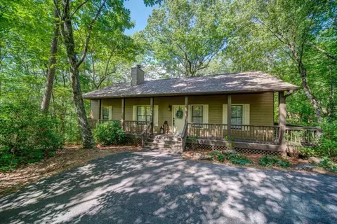 282 Indian Pipe Dr, Big Canoe, GA 30143