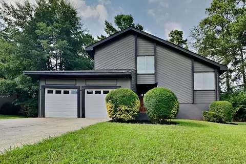 2612 Windridge Dr, Acworth, GA 30102
