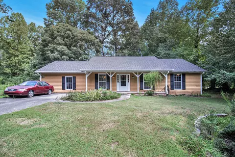 2065 Allen Ct, Riverdale, GA 30296
