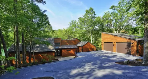 132 Kingfisher Pt, Big Canoe, GA 30143