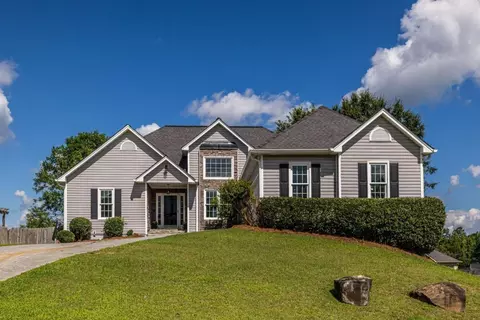 155 Steeple Chase Trl, Dallas, GA 30132