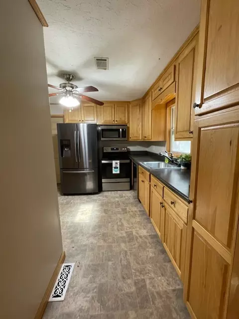 990 Rock Mills Rd, Lagrange, GA 30240 photo 9