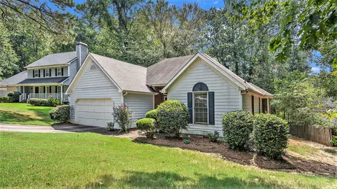 3146 Ashbury Ln, Rex, GA 30273