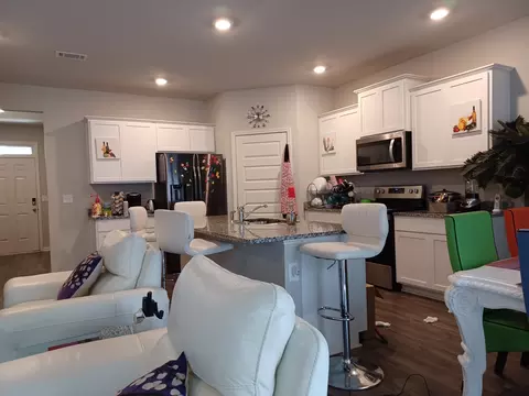 1539 Wyndale Dr, Hampton, GA 30228 photo 2