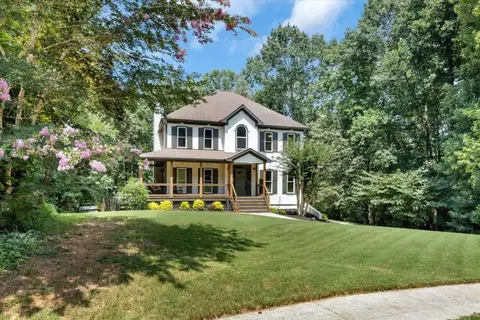 620 Pine Ter, Canton, GA 30114 photo 2