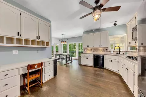 620 Pine Ter, Canton, GA 30114 photo 17