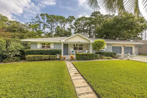 625 Dellwood Ave, St. Simons, GA 31522