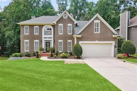 275 Dunhill Way Dr, Johns Creek, GA 30005