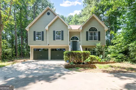 46 N Springs Ct, Acworth, GA 30101