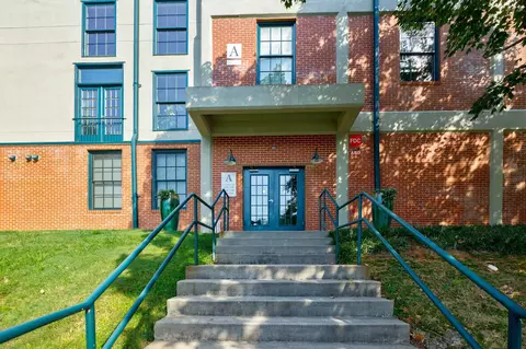 1753 Liberty Ln, Roswell, GA 30075