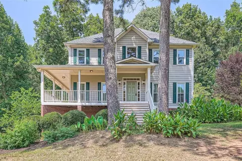 576 Wentworth Dr NW, Acworth, GA 30102