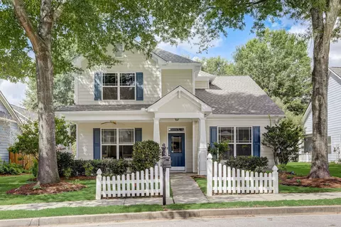 63 Creekside Way, Newnan, GA 30265