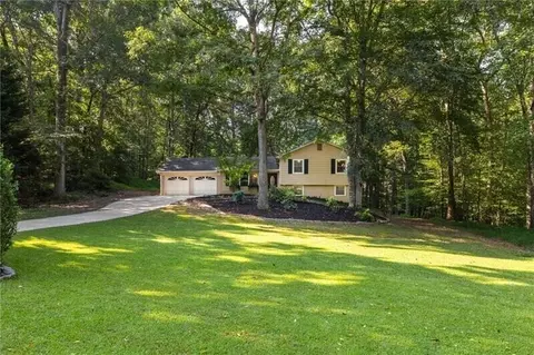 1811 Mitzi Ct, Duluth, GA 30097