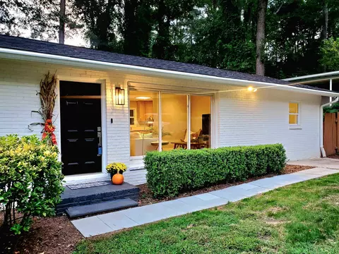 3027 Lindon Ln, Decatur, GA 30033