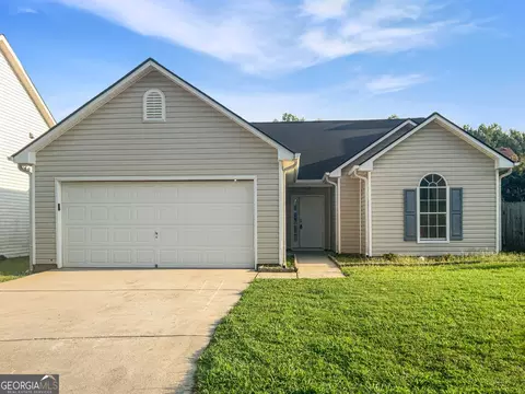 1588 Isleworth Cir, Atlanta, GA 30349