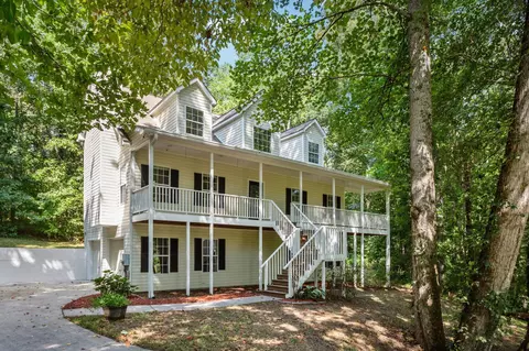 5890 Briar Ct, Cumming, GA 30028