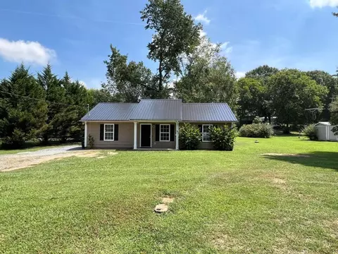 395 Charmin Cir SE, Calhoun, GA 30701