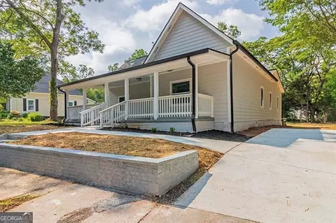 130 Orchard St, Fairburn, GA 30213