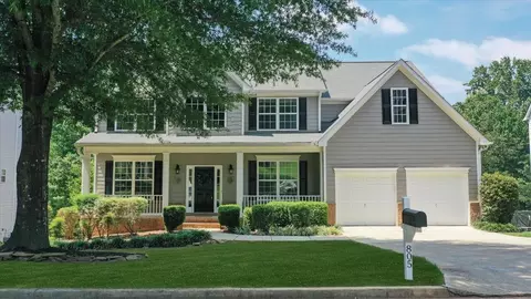 805 Sienna Woods Ln, Canton, GA 30114