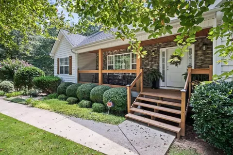 440 Sweetwater Creek Dr, Canton, GA 30114