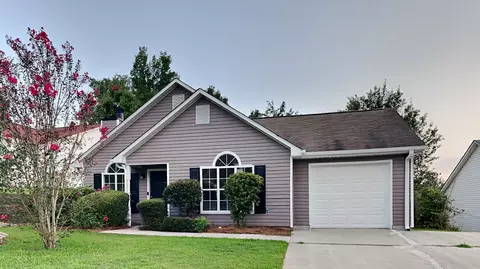 10629 Pine Frst, Jonesboro, GA 30238
