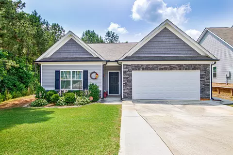 5 Hill Top Cir, Grantville, GA 30220
