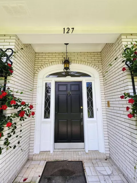 127 Collins St, Lyons, GA 30436 photo 3