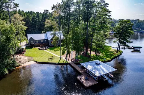 213 Collins Rd NW, Milledgeville, GA 31061