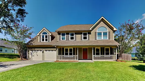 4290 Fox Chase Dr, Loganville, GA 30052