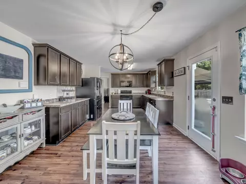 304 Haddenham Cts, Perry, GA 31069 photo 13