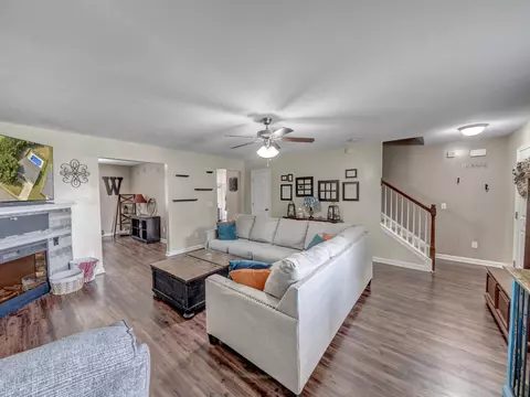 304 Haddenham Cts, Perry, GA 31069 photo 6