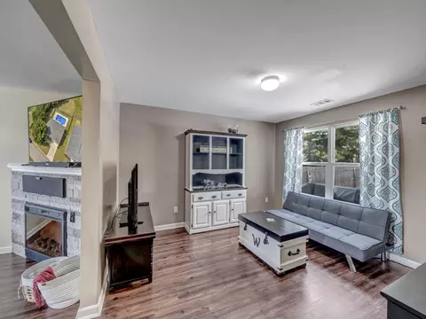 304 Haddenham Cts, Perry, GA 31069 photo 16