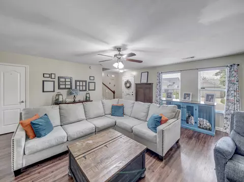 304 Haddenham Cts, Perry, GA 31069 photo 5