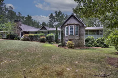 462 Pleasant Hope Rd SE, Silver Creek, GA 30173
