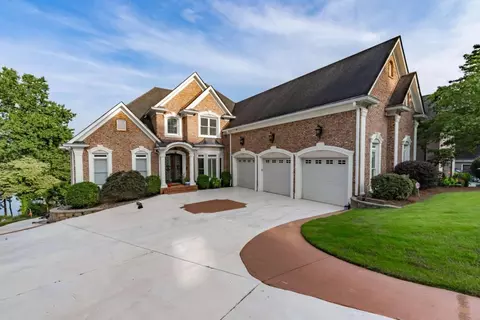 6400 Lakeview Dr, Buford, GA 30518