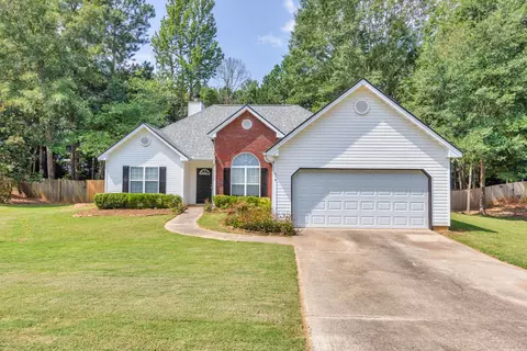 610 Penhollaway Ct, Loganville, GA 30052
