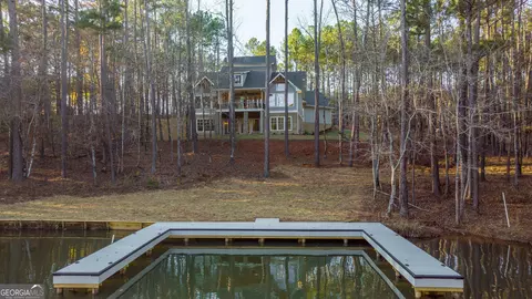 1080 Cosby Cir, Greensboro, GA 30642
