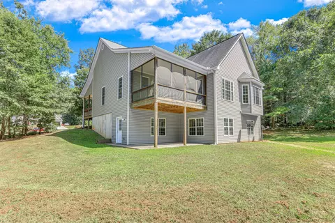 40 Edgar Dr, Commerce, GA 30529 photo 3