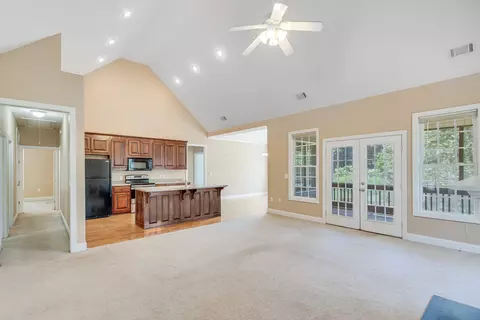 40 Edgar Dr, Commerce, GA 30529 photo 6