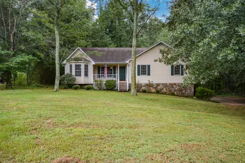 423 Creek Run Dr, Woodstock, GA 30188