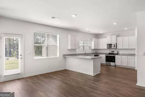 1658 E Brook Dr, Conyers, GA 30012 photo 15
