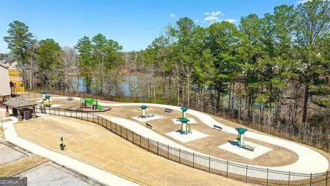 1658 E Brook Dr, Conyers, GA 30012 photo 5