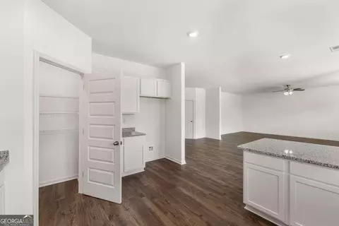 1658 E Brook Dr, Conyers, GA 30012 photo 17