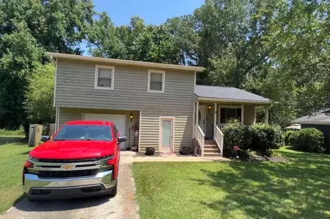 3856 Charlotte Dr, Rex, GA 30273