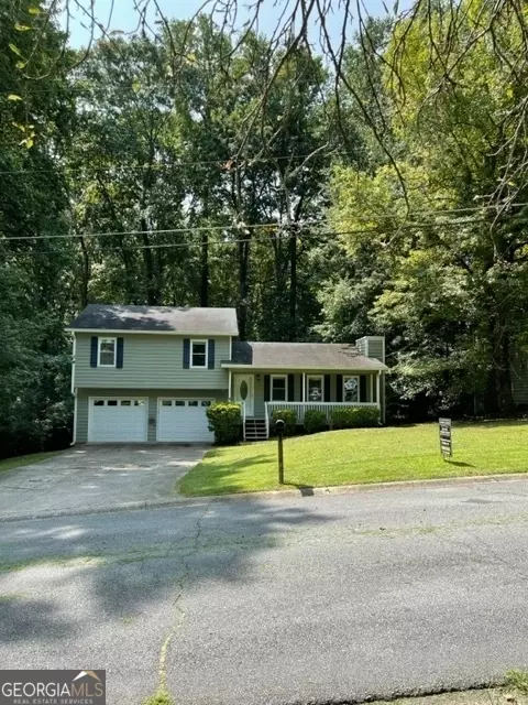 6000 Sumit Wood Dr NW, Kennesaw, GA 30152